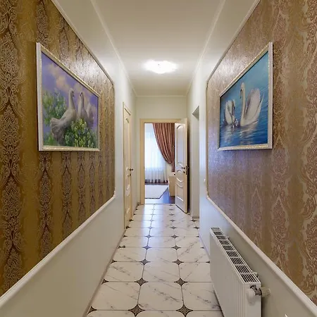 Hotel Premier *