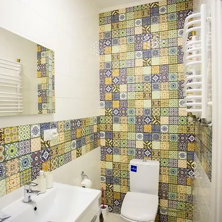 Отель Premier *