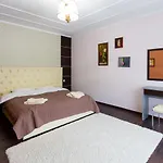 Hotel Premier *
